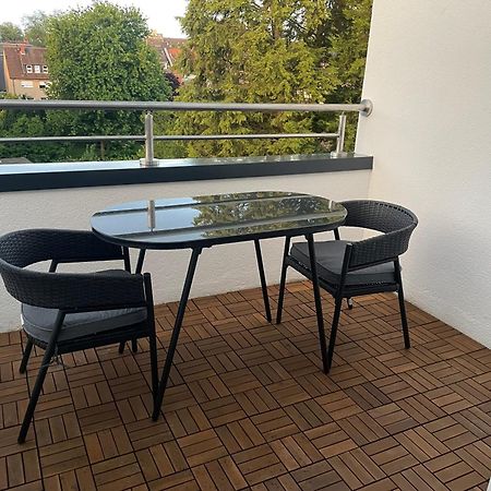 Moderne Ferienwohnung In Gelsenkirchen-Schalke Fuer 1 Bis 7 Personen Mit Terrasse, Ideal Fuer Gruppen & Stadionbesuche ภายนอก รูปภาพ