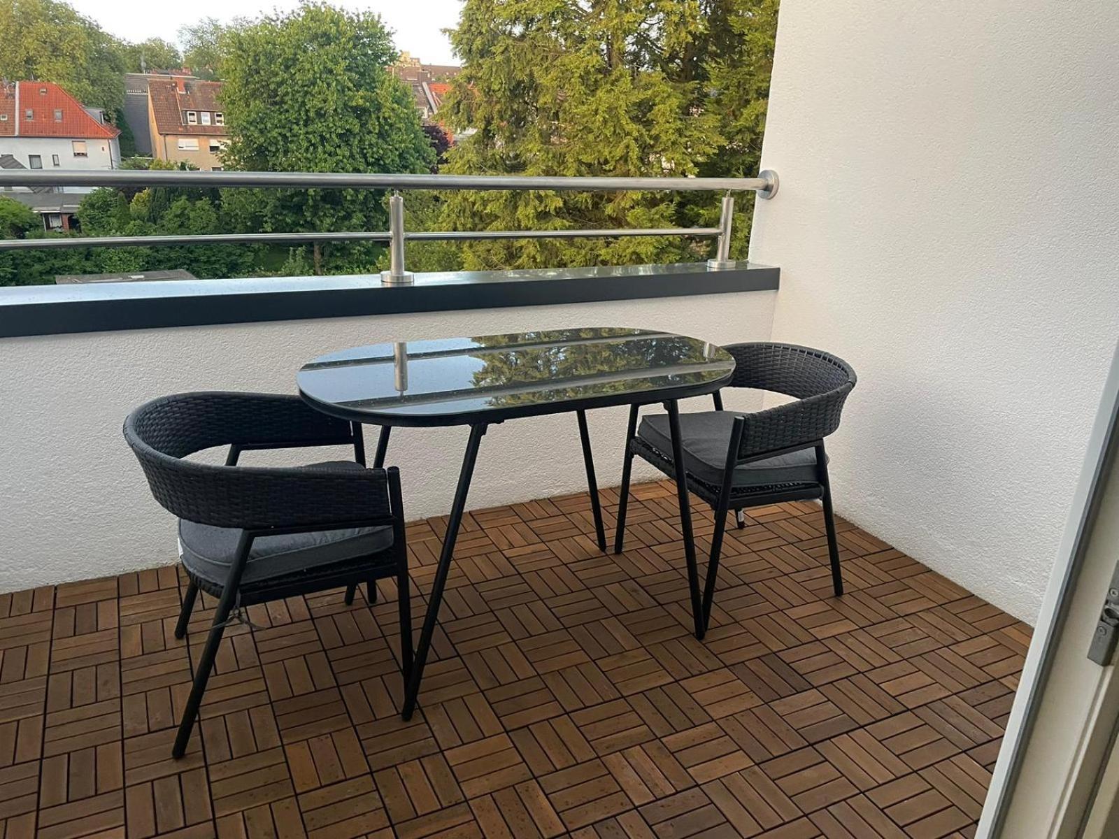 Moderne Ferienwohnung In Gelsenkirchen-Schalke Fuer 1 Bis 7 Personen Mit Terrasse, Ideal Fuer Gruppen & Stadionbesuche ภายนอก รูปภาพ